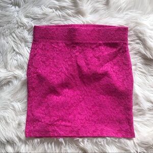 Nollie | Pink Lace Mini Bodycon Skirt